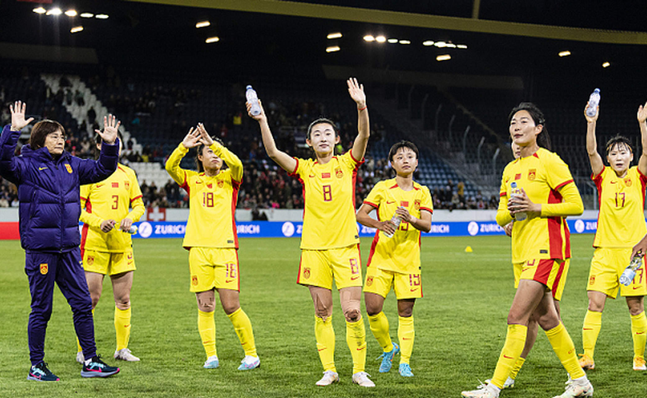 俄罗斯女足实现争议逆转,胜出德国 俄罗斯女足实现争议逆转,胜出德国