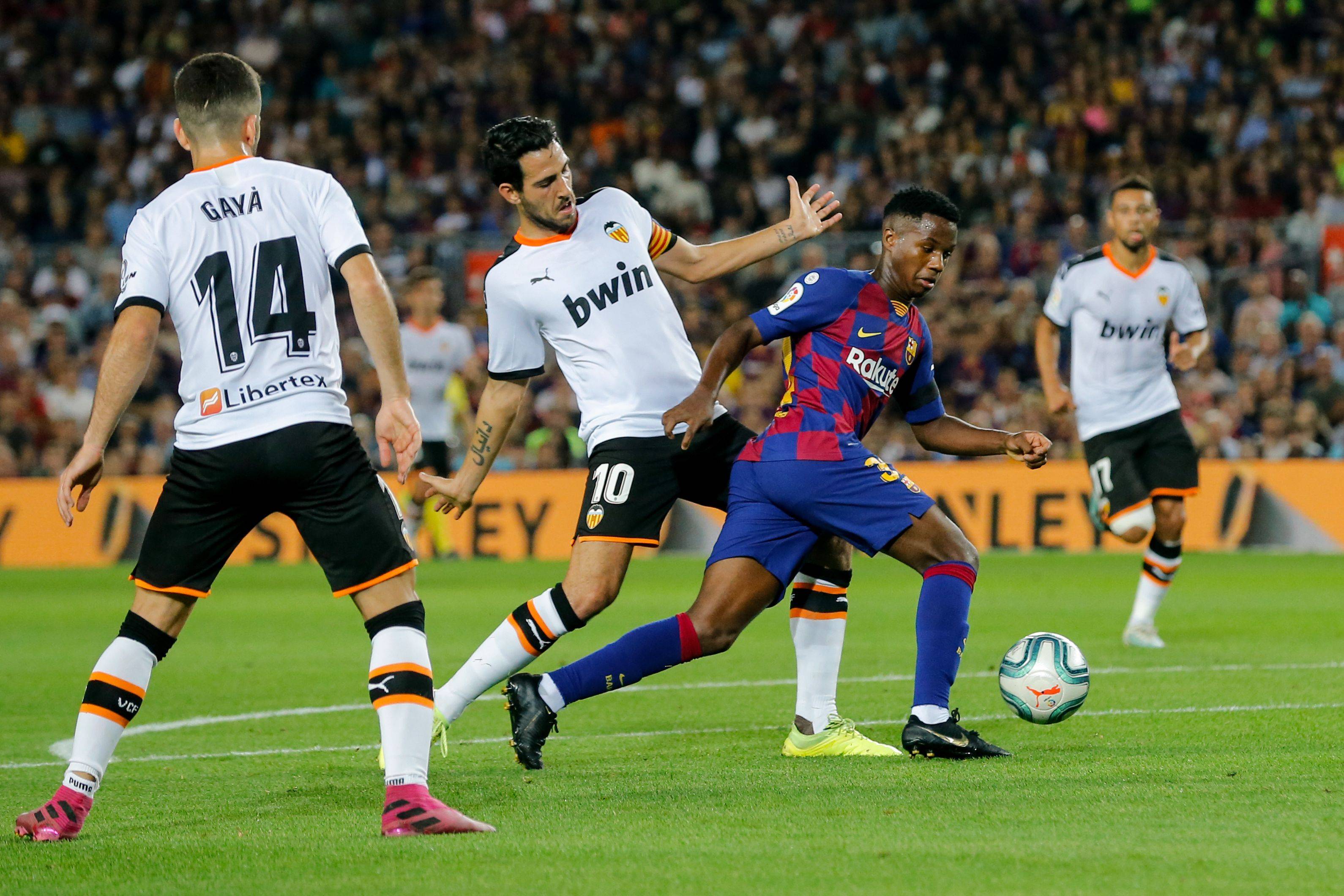 足球赛事引发热议，每一场比赛都充满看点的简单介绍