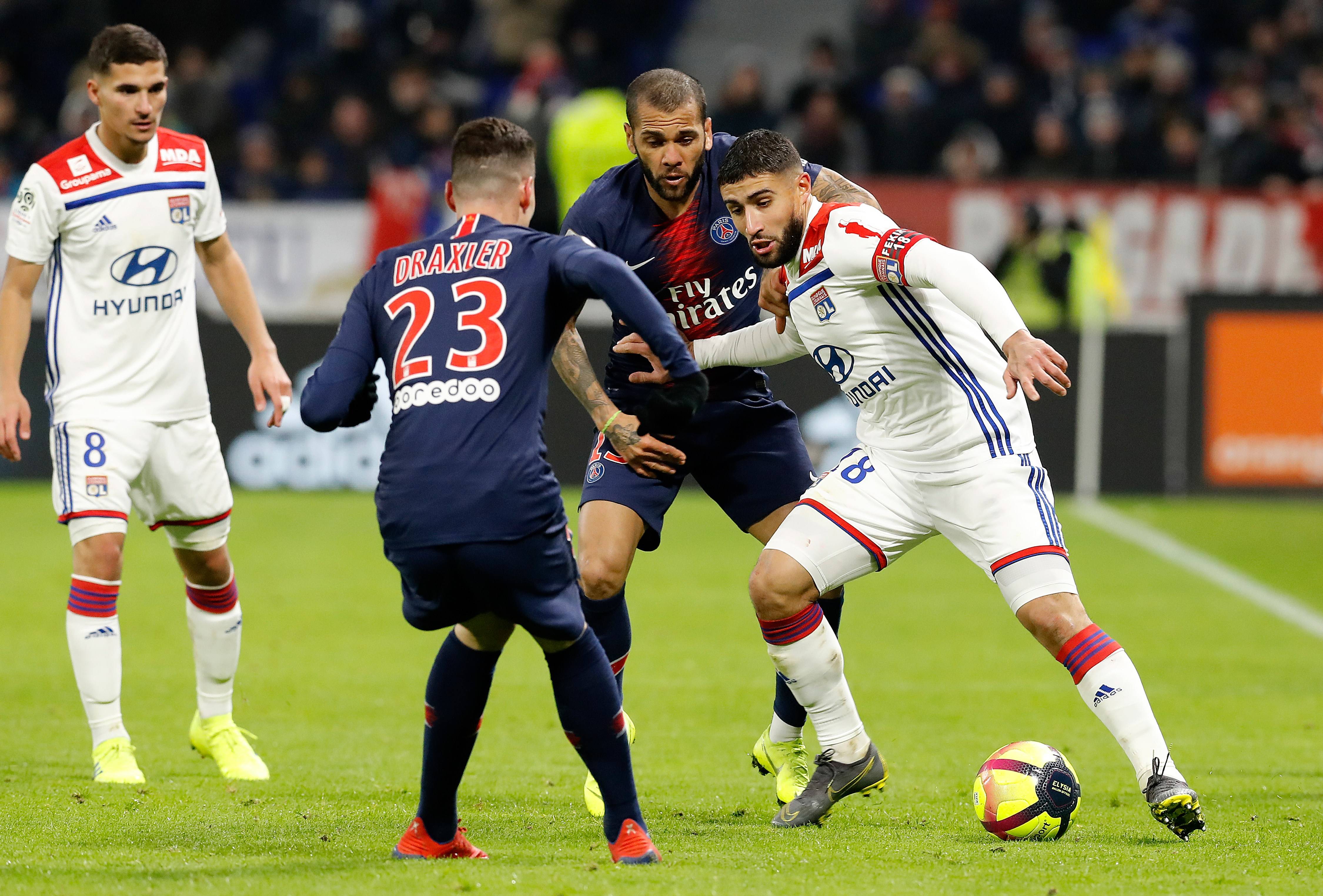 里昂凭借实力胜出,保持前进步伐 里昂凭借实力胜出,保持前进步伐