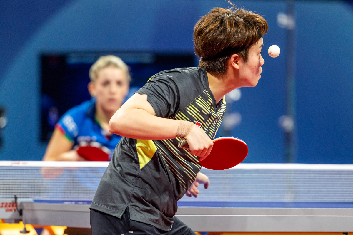 高尔夫选手爆冷获胜,专家预测失准 高尔夫选手爆冷获胜,专家预测失准