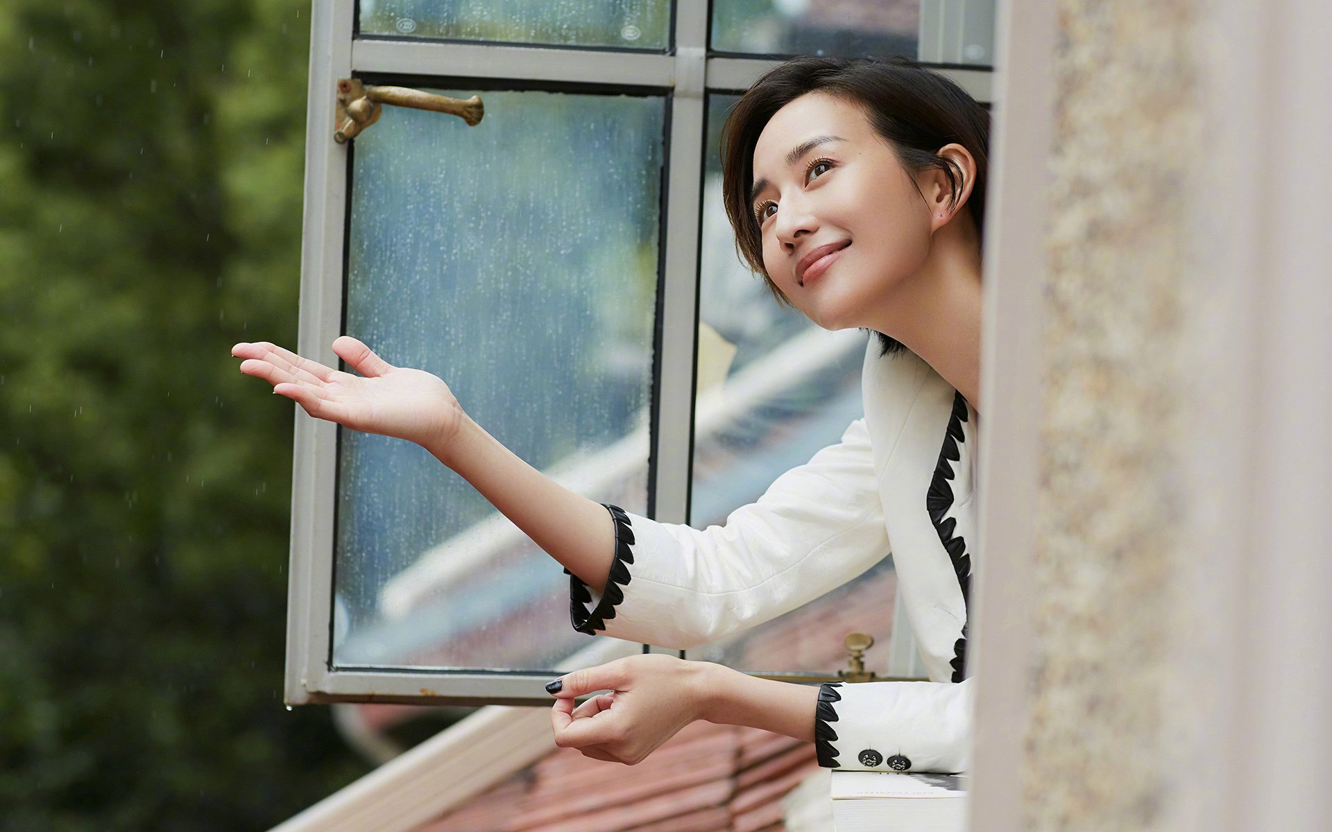 世俱杯决赛-山鹰啄碎帝国盾，无名将领萨卡与威尔士的逆袭史诗