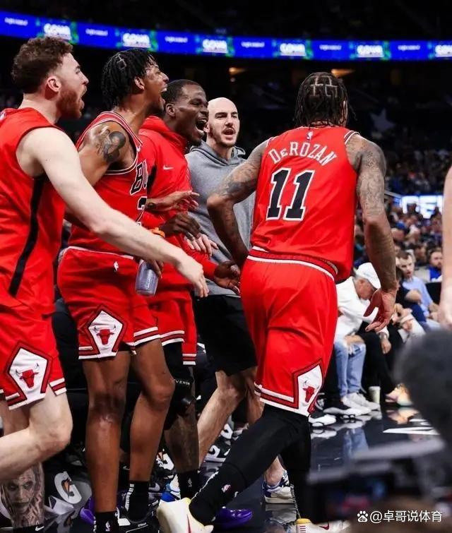 活塞对阵山西队,德罗赞点燃赛场 活塞对阵山西队,德罗赞点燃赛场